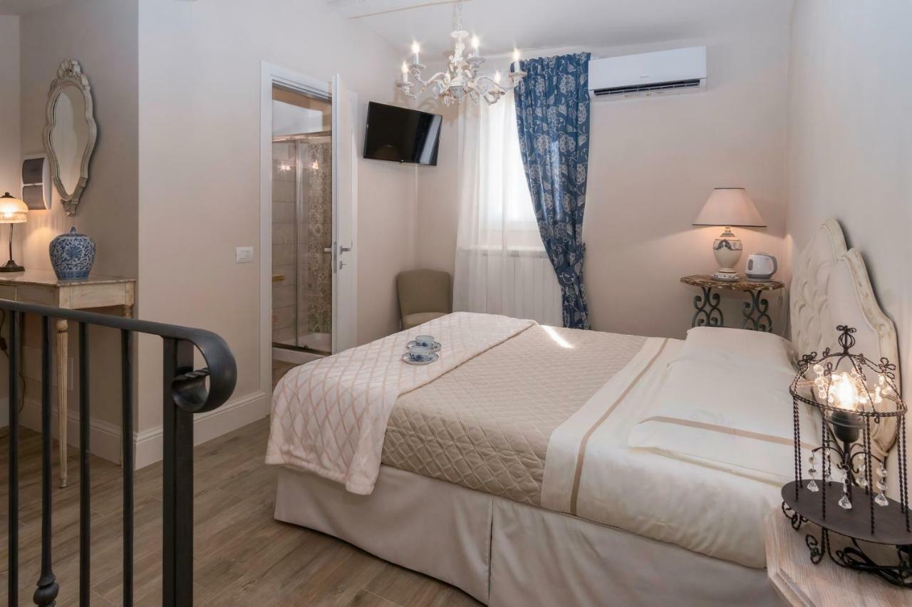 Pistoia Luxury Suite Bagian luar foto